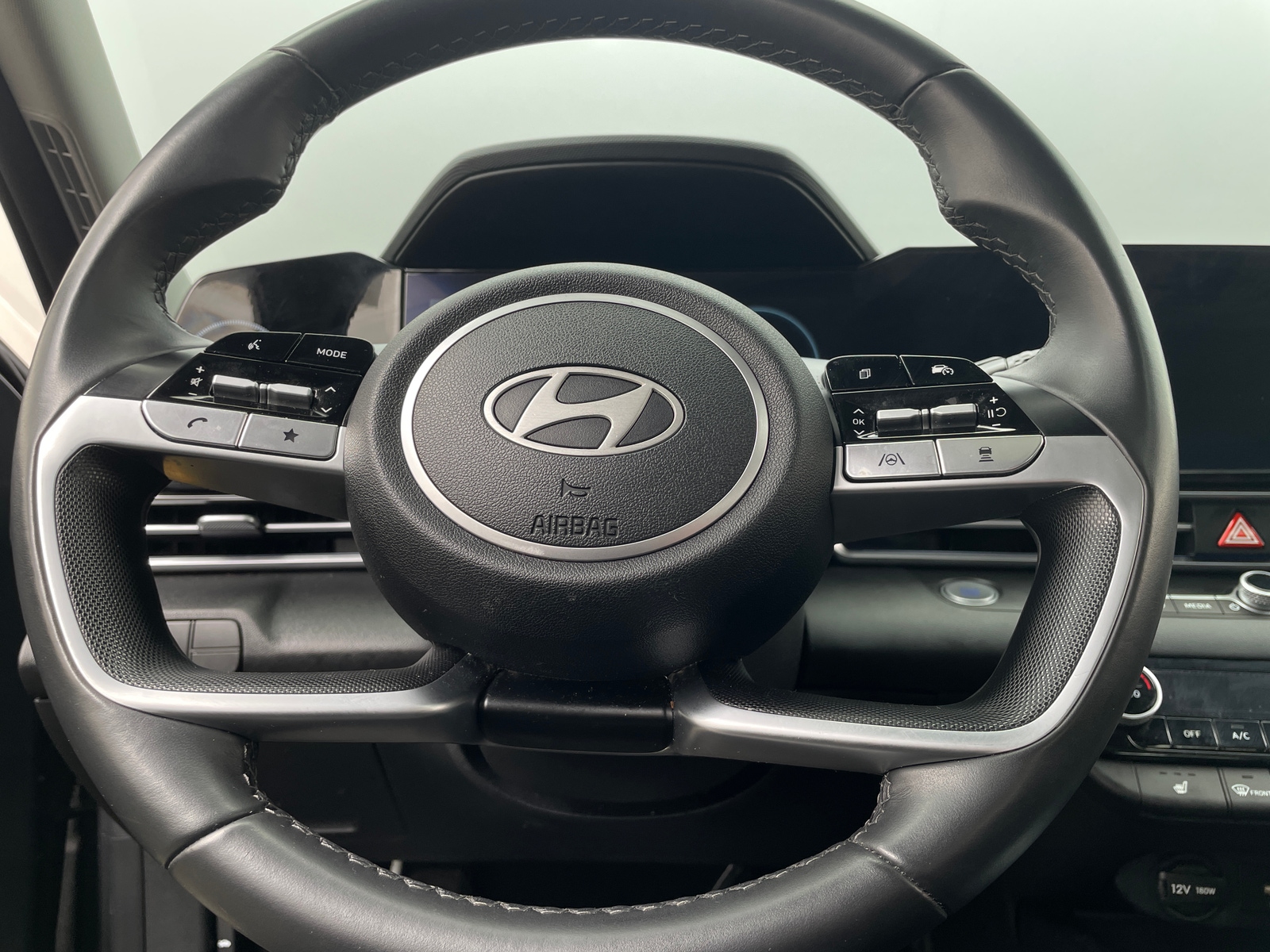 Thumbnail: 2025 Hyundai Elantra - 5