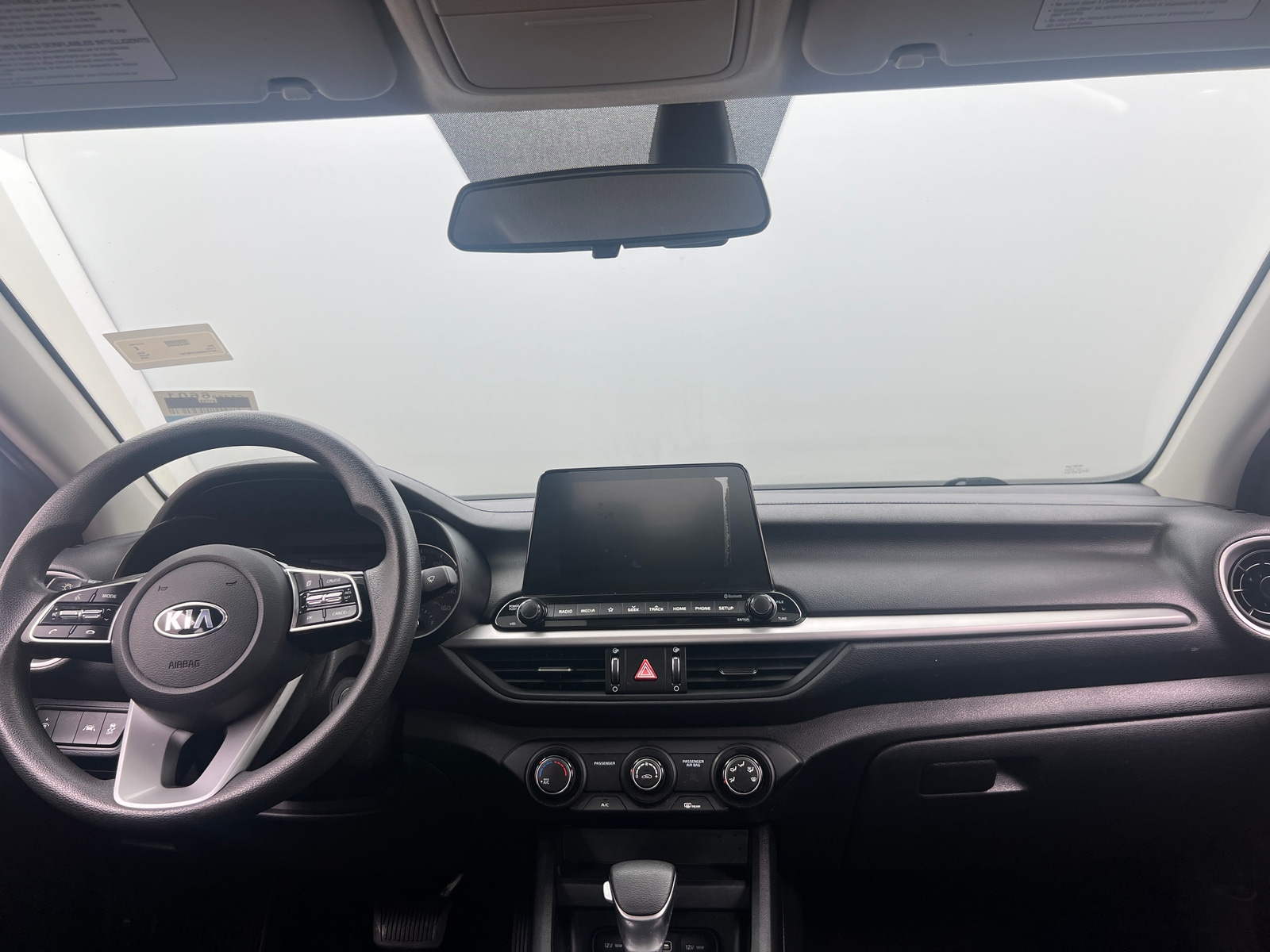 Thumbnail: 2020 Kia Forte - 3