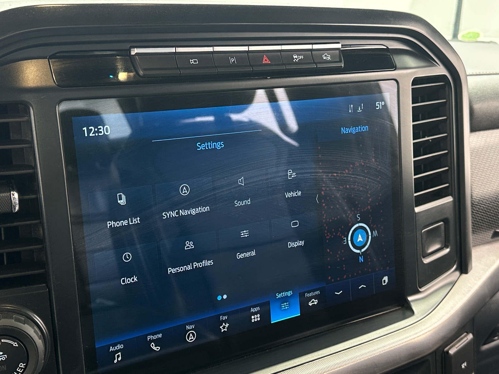 Thumbnail: 2022 Ford Econoline - 3