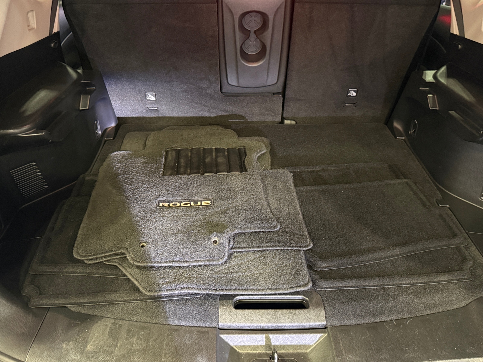 Thumbnail: 2020 Nissan Rogue - 7