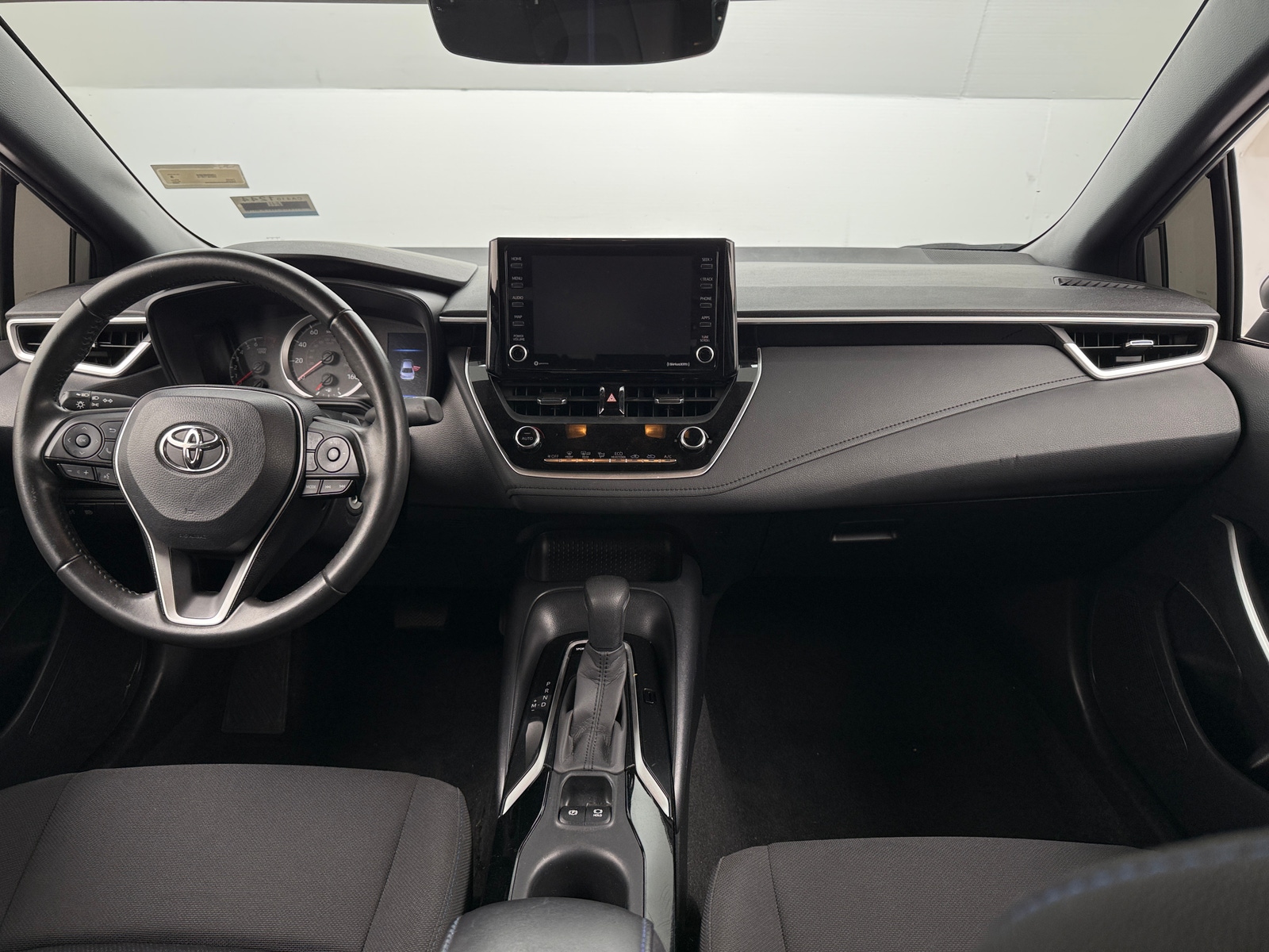 Thumbnail: 2022 Toyota Corolla - 3