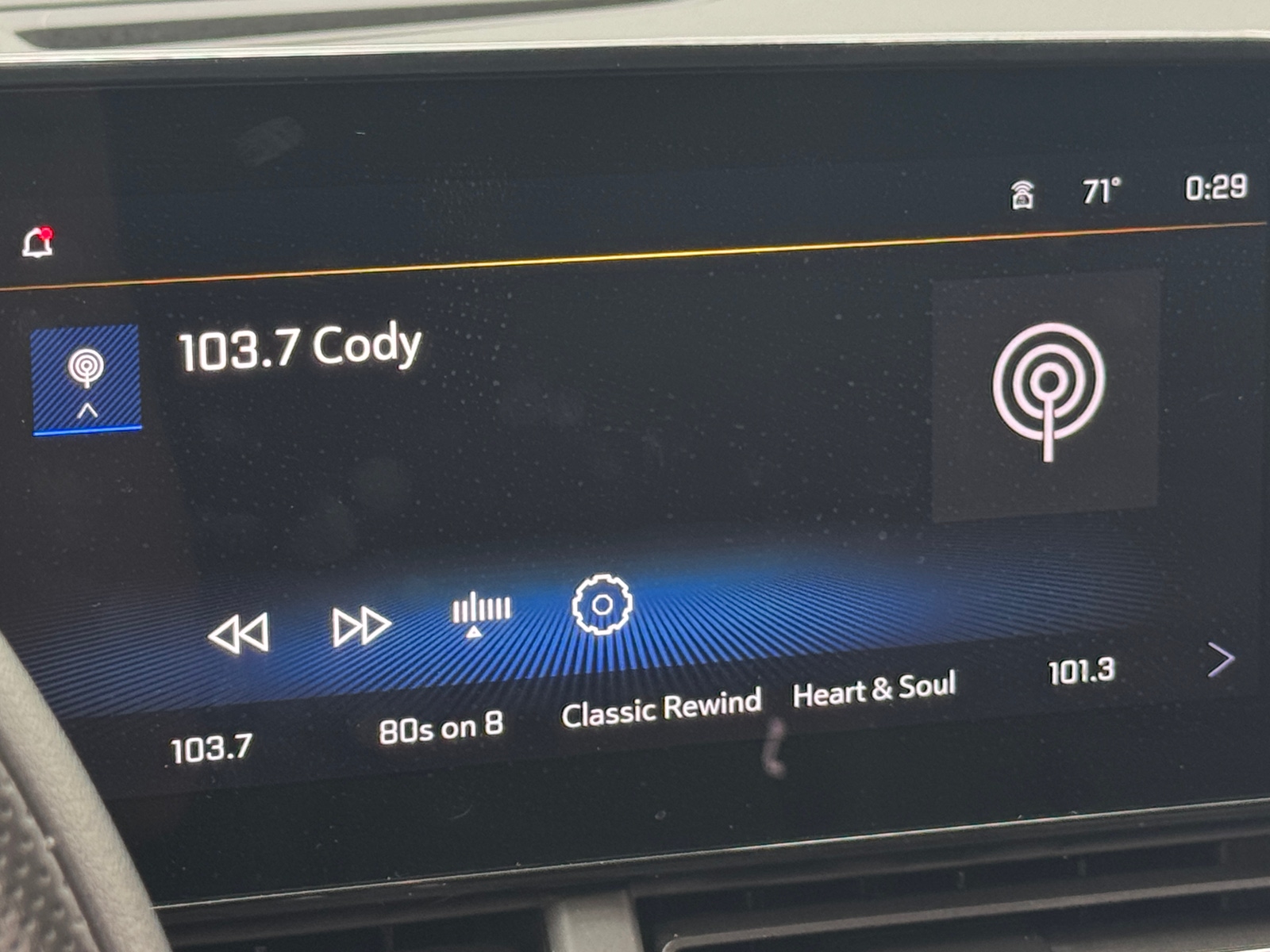 Thumbnail: 2025 Chevrolet Trax - 4