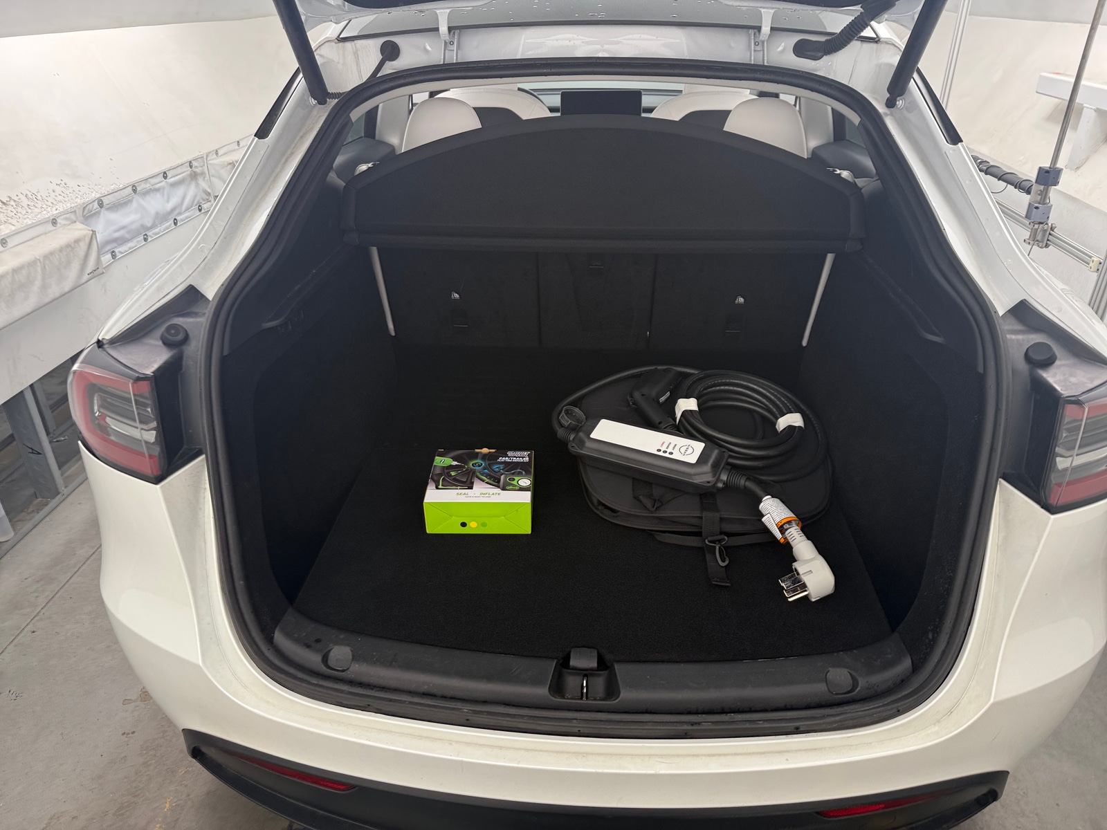 Thumbnail: 2023 Tesla Model Y - 6