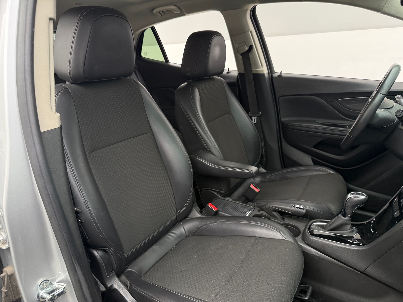 Thumbnail: 2018 Buick Encore - 2