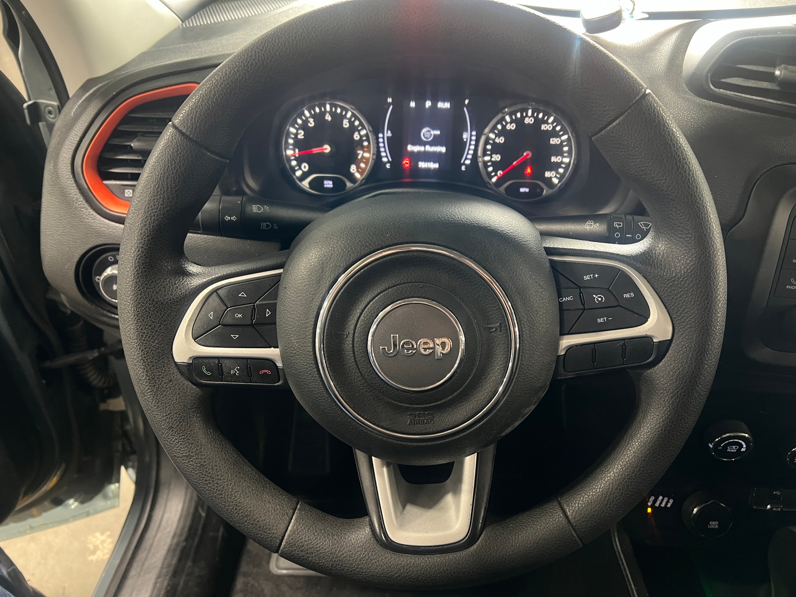 Thumbnail: 2018 Jeep Renegade - 5