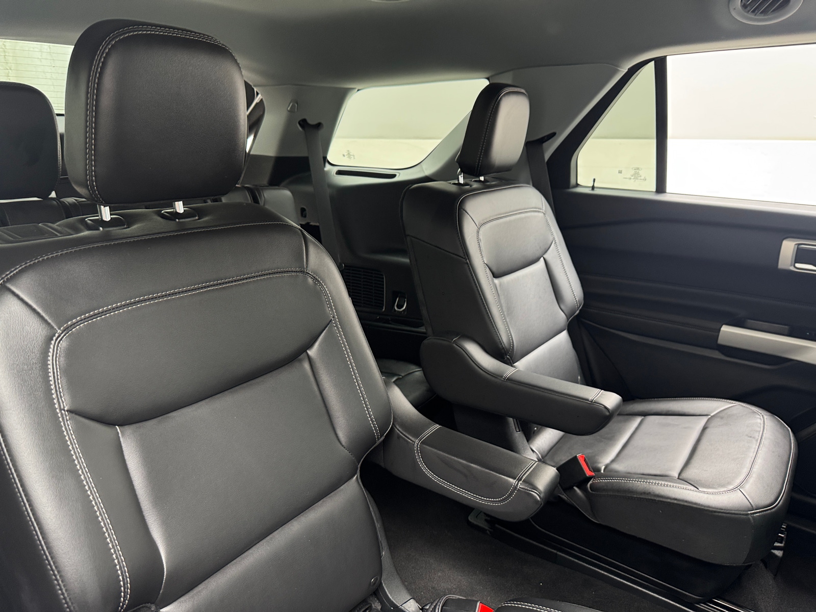 Thumbnail: 2024 Ford Explorer - 6