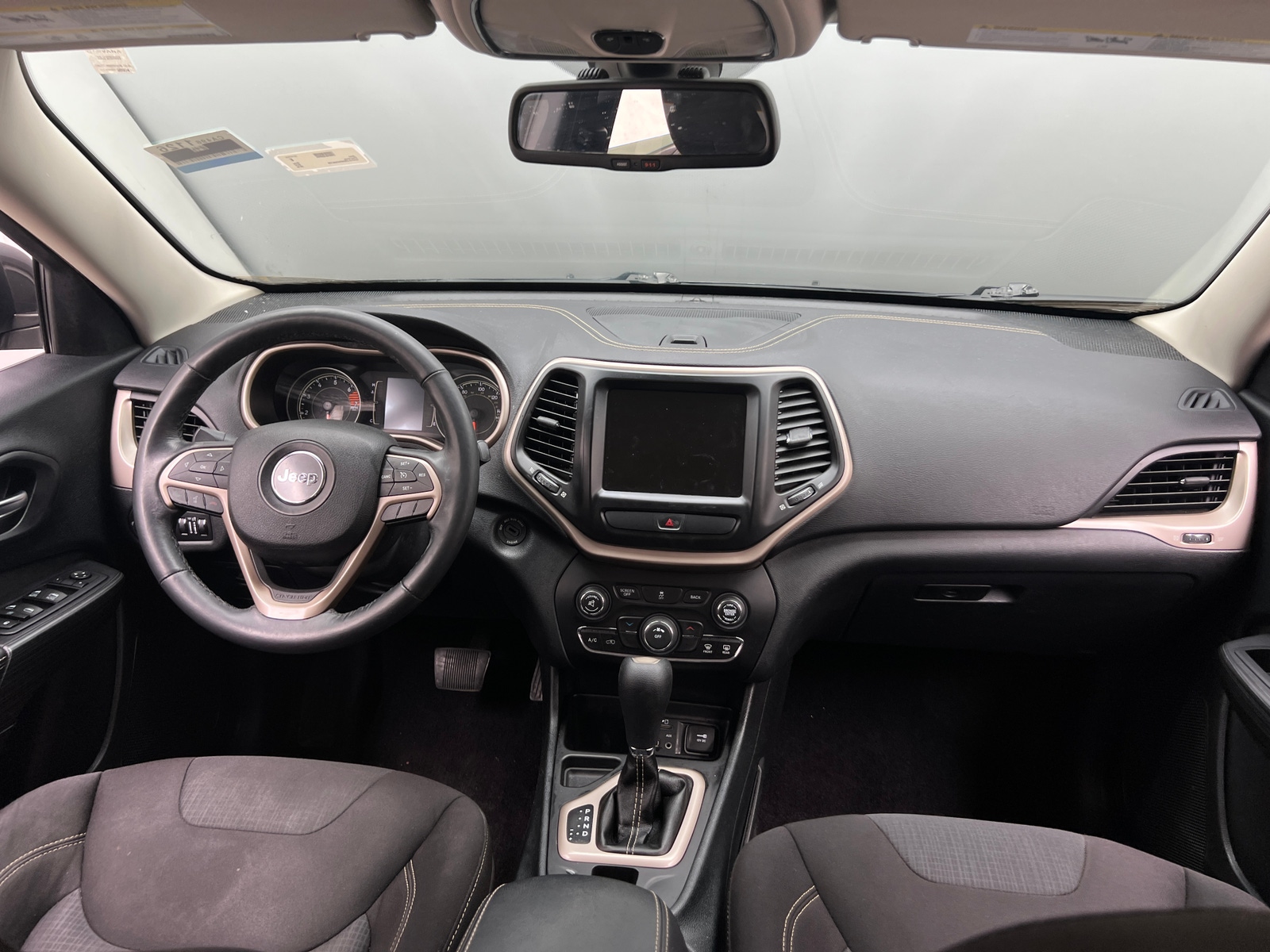 Thumbnail: 2016 Jeep Cherokee - 3