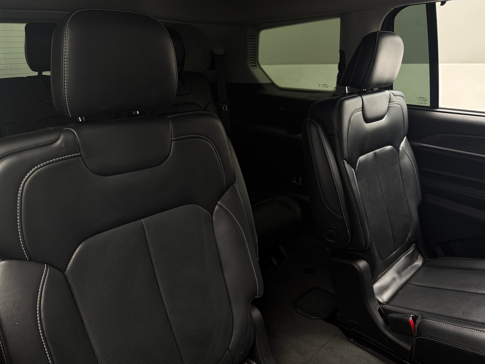 Thumbnail: 2021 Jeep Grand Cherokee L - 5