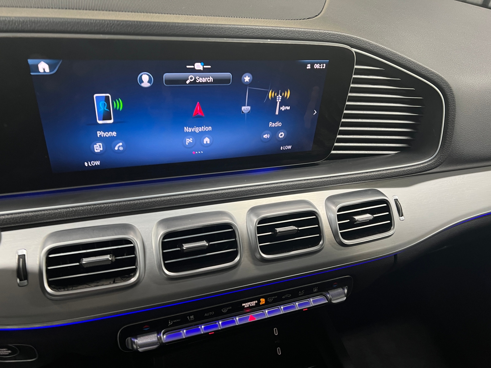 Thumbnail: 2024 Mercedes-Benz GLE - 3