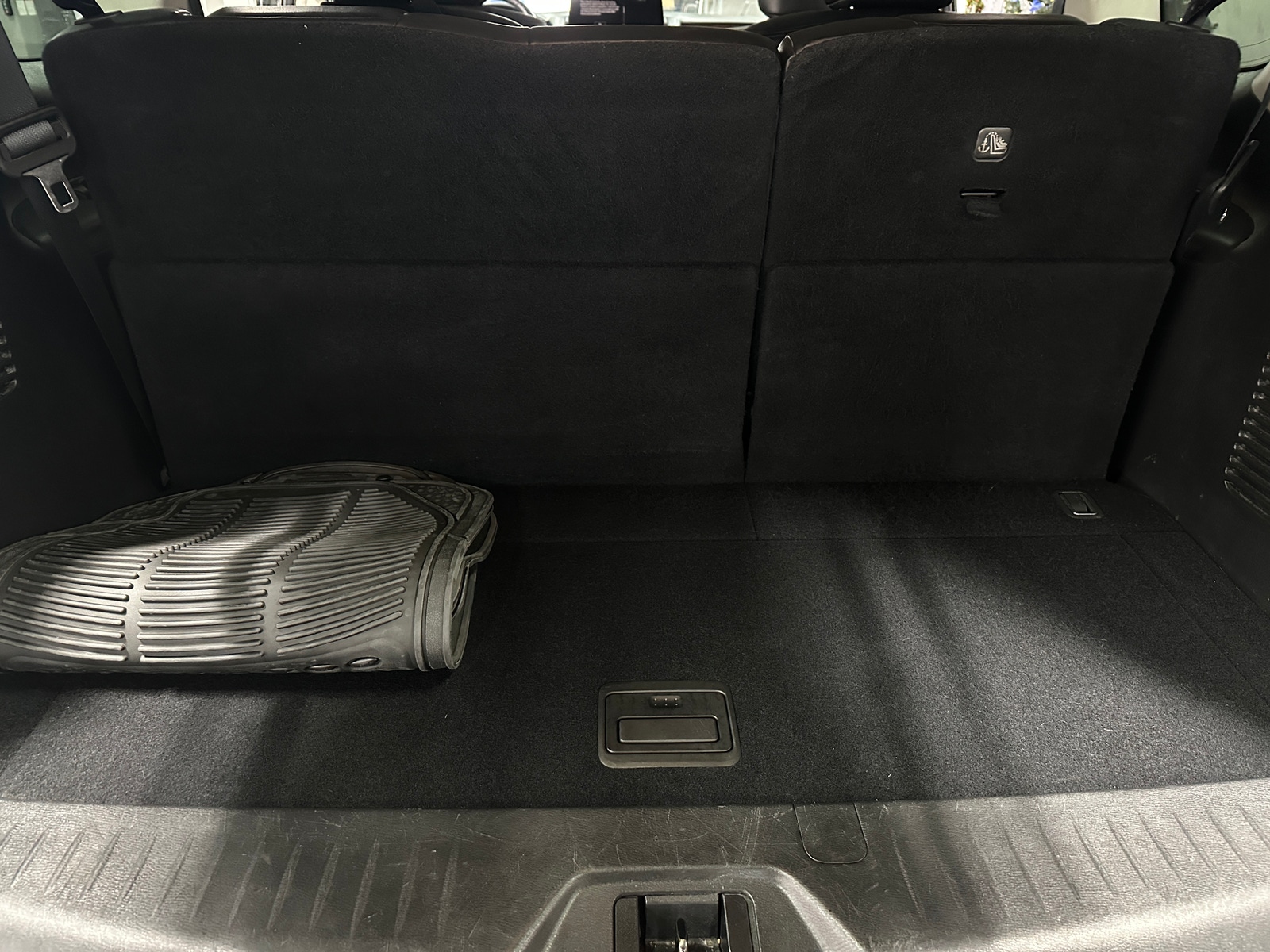 Thumbnail: 2021 Nissan Armada - 6