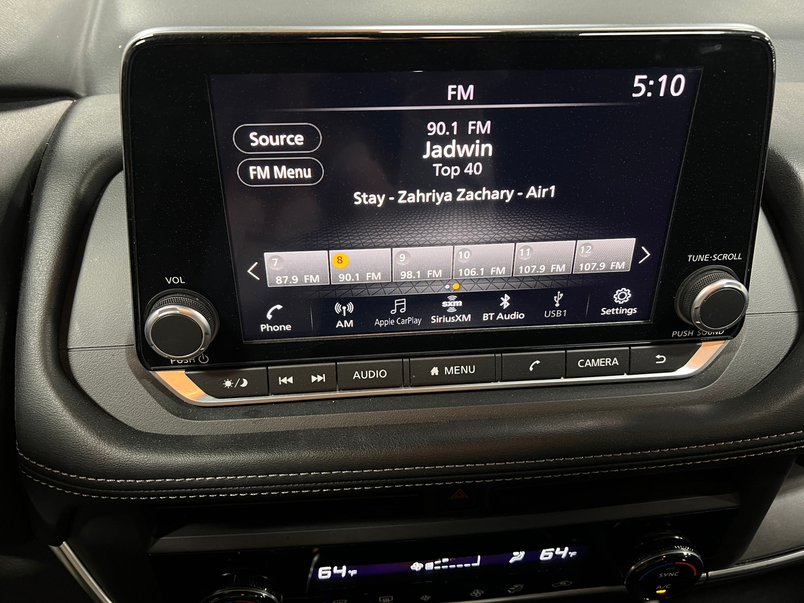 Thumbnail: 2025 Nissan Rogue - 4