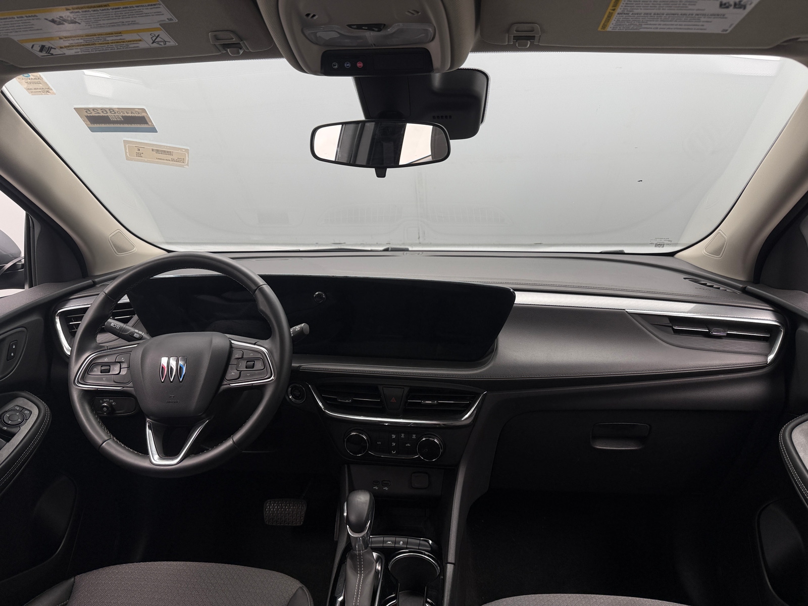 Thumbnail: 2025 Buick Encore GX - 3