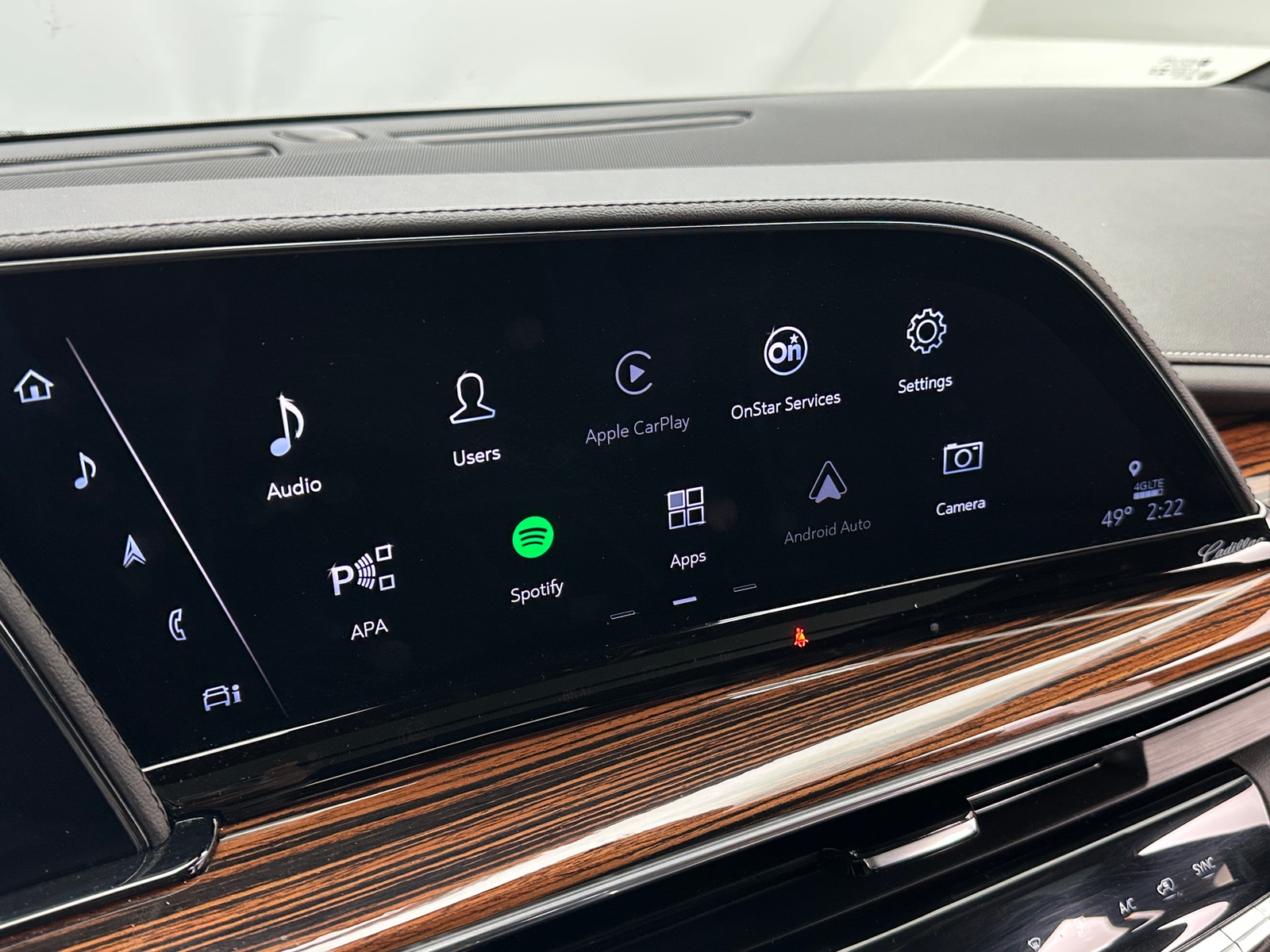 Thumbnail: 2024 Cadillac Escalade - 3