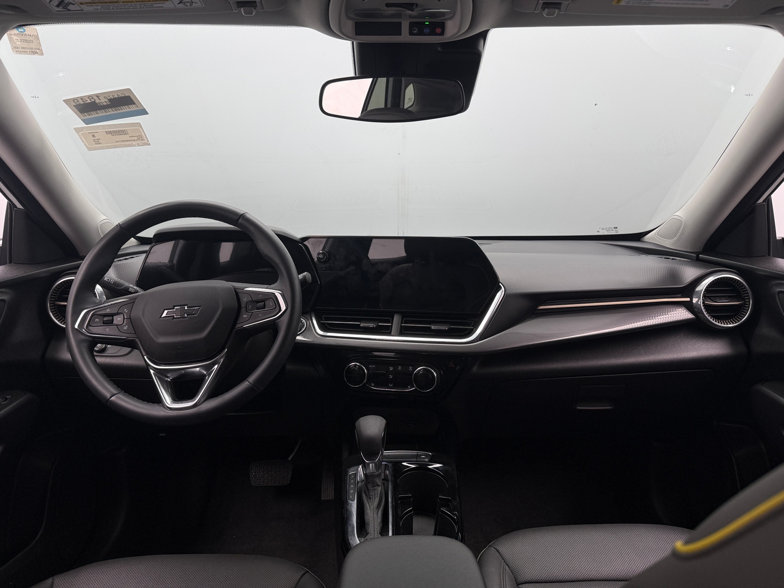 Thumbnail: 2025 Chevrolet Trax - 2