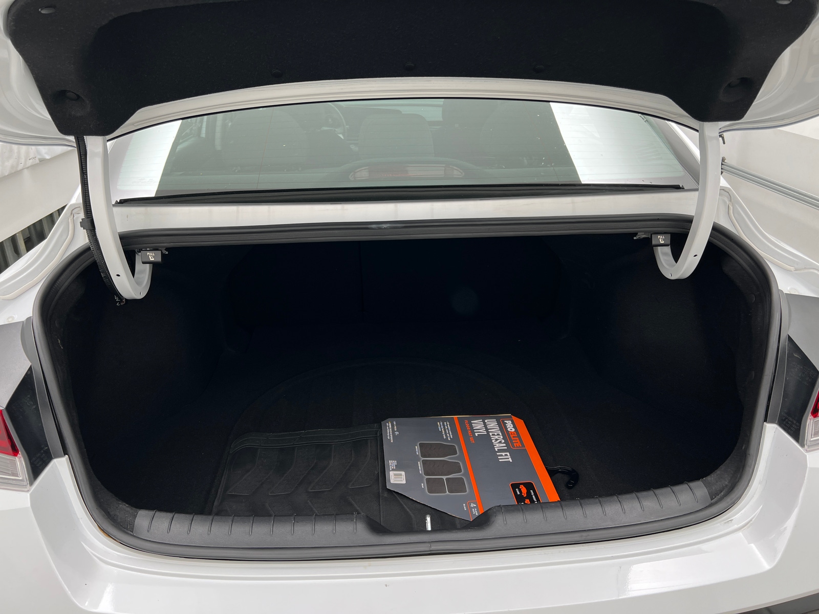 Thumbnail: 2025 Hyundai Elantra - 7