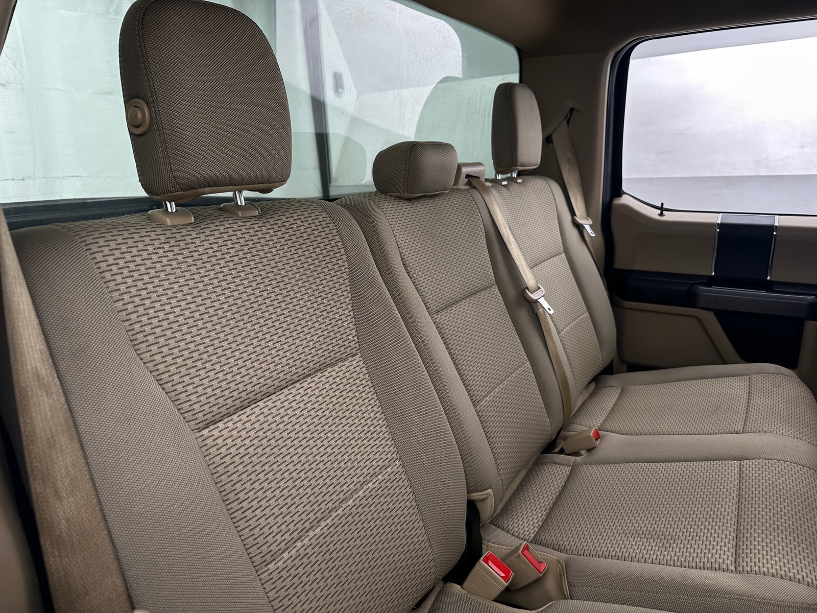 Thumbnail: 2019 Ford Econoline - 6