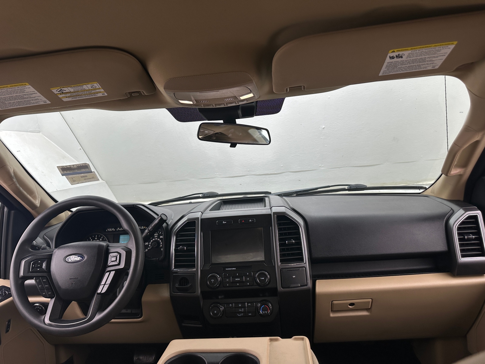 Thumbnail: 2019 Ford Econoline - 3