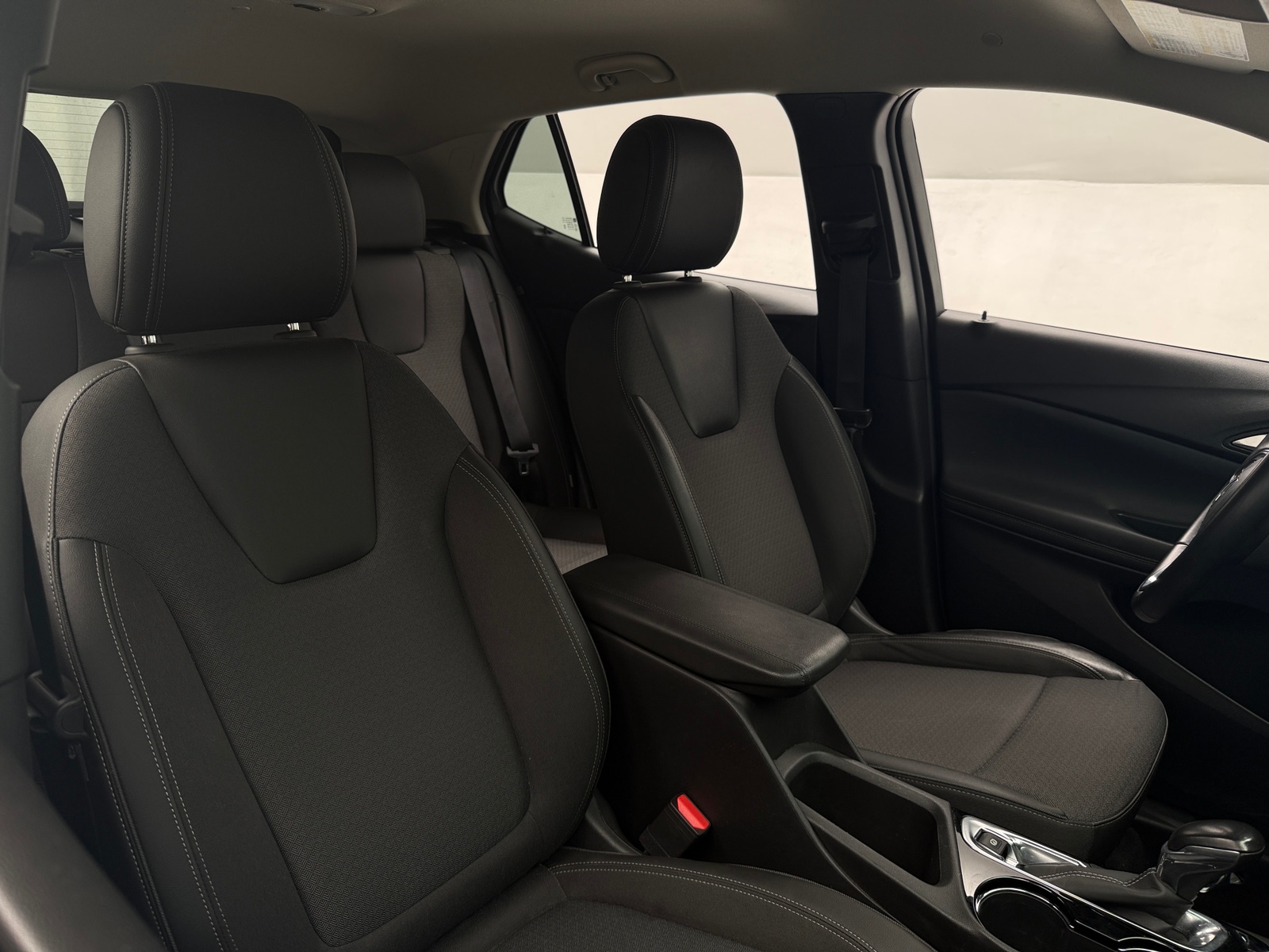 Thumbnail: 2024 Buick Encore GX - 2