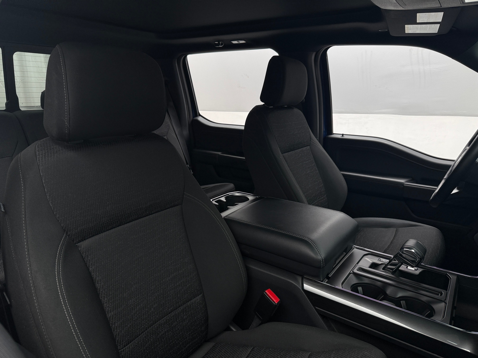 Thumbnail: 2022 Ford Econoline - 2