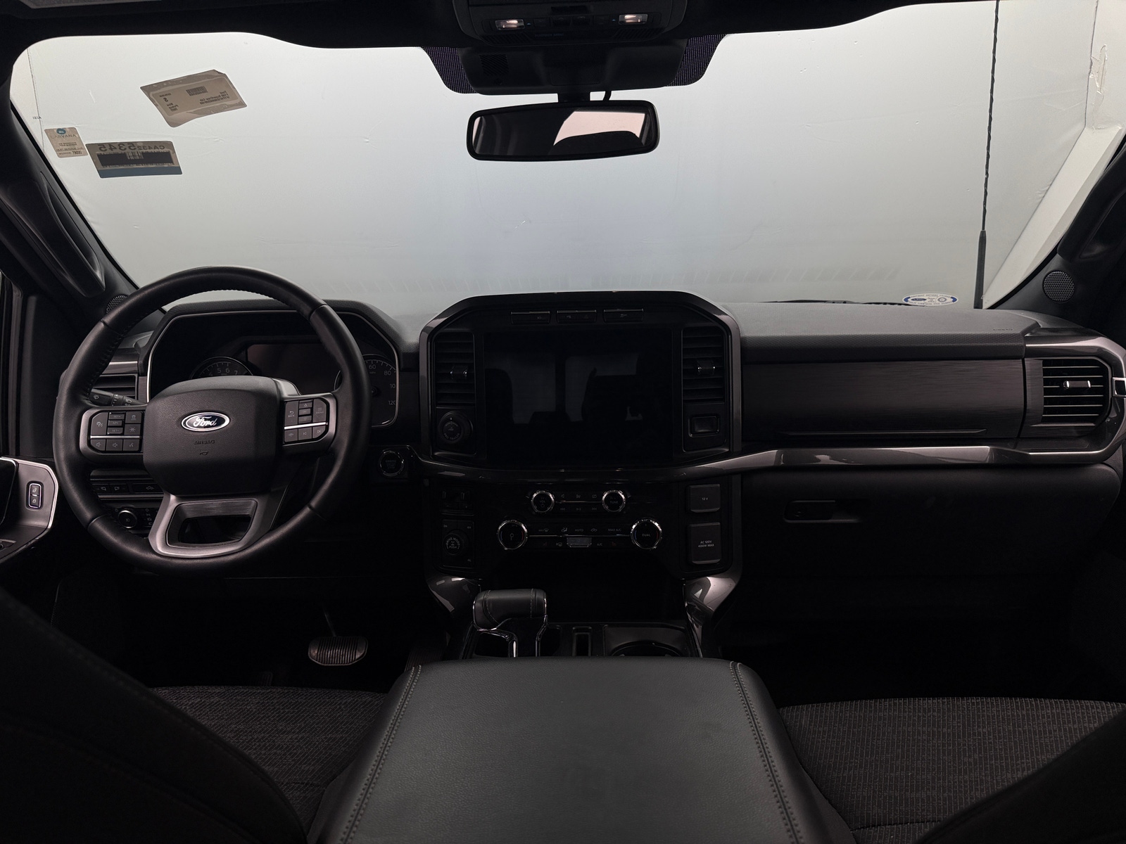 Thumbnail: 2022 Ford Econoline - 3