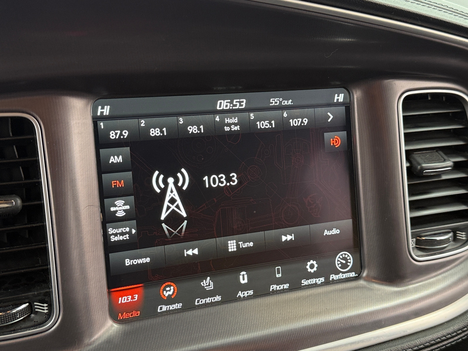 Thumbnail: 2020 Dodge Charger - 4