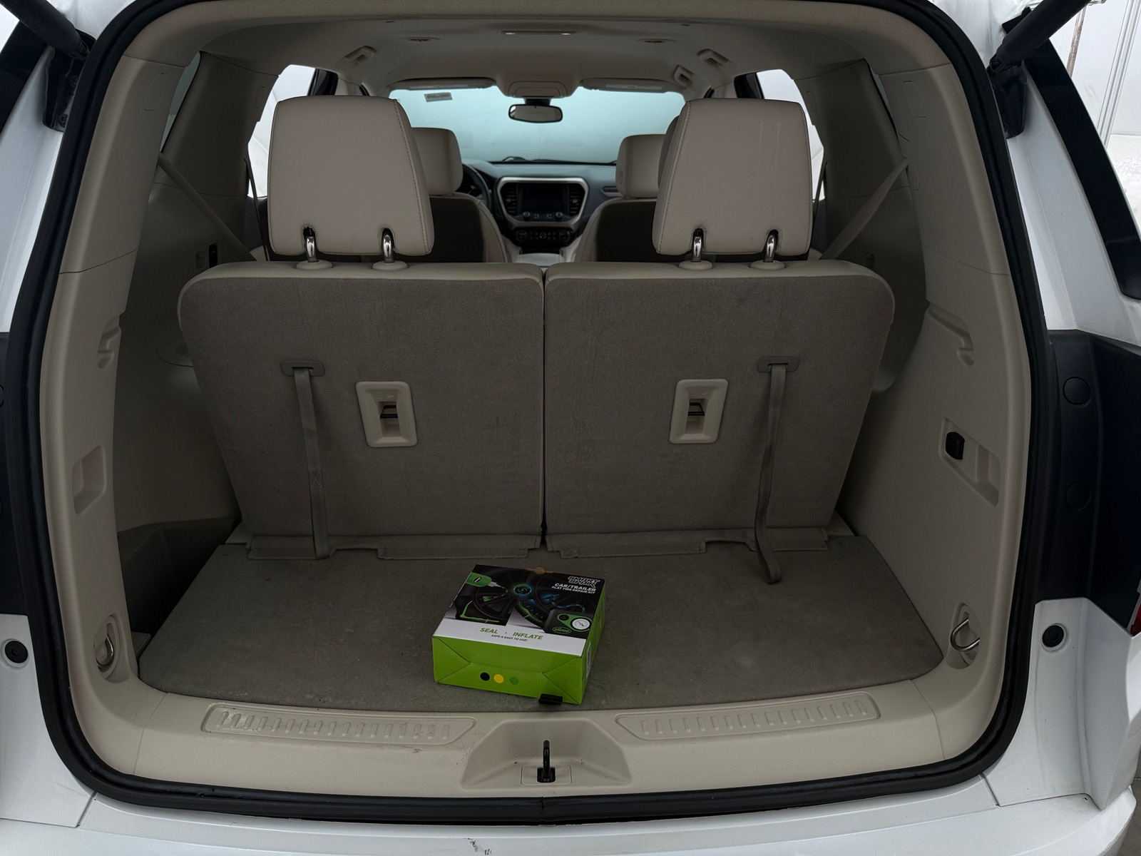 Thumbnail: 2023 GMC Acadia - 6