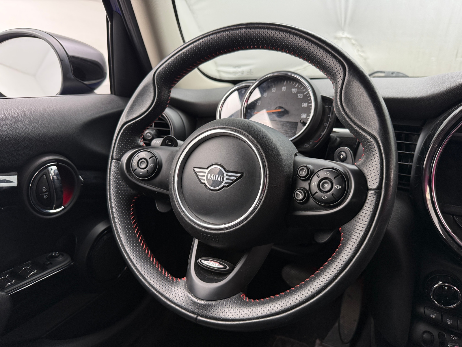 Thumbnail: 2020 MINI Cooper Hardtop - 4