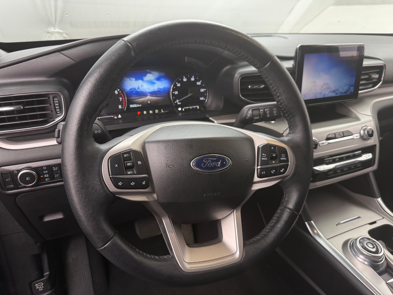 Thumbnail: 2023 Ford Explorer - 4