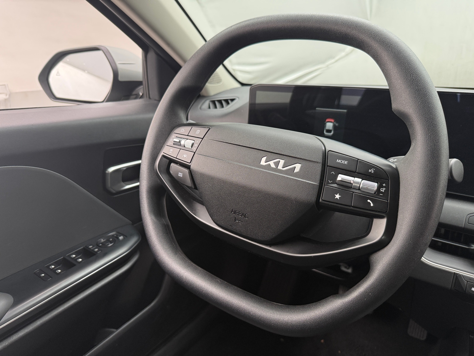 Thumbnail: 2025 Kia K4 - 5