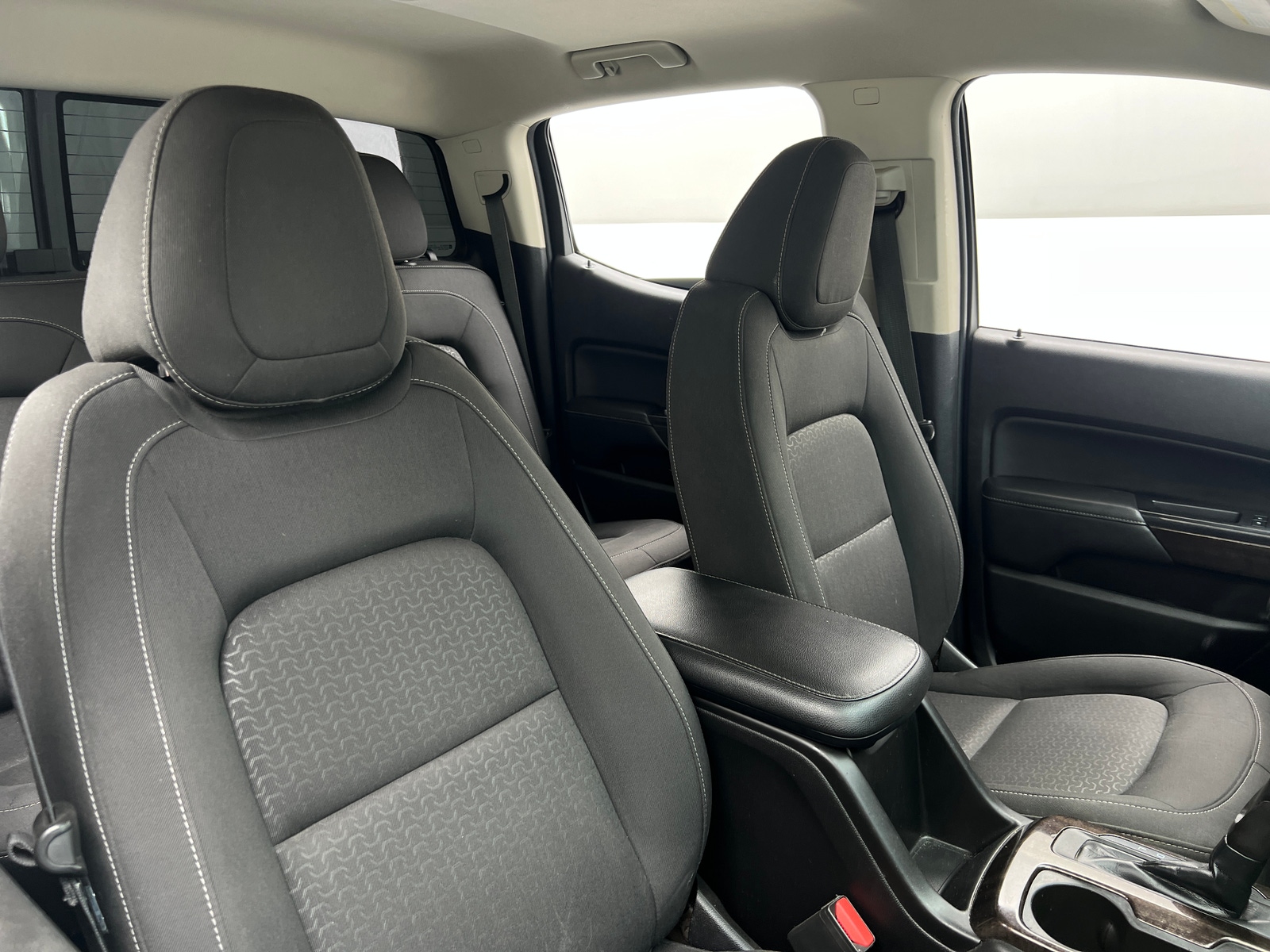 Thumbnail: 2017 GMC Canyon - 2