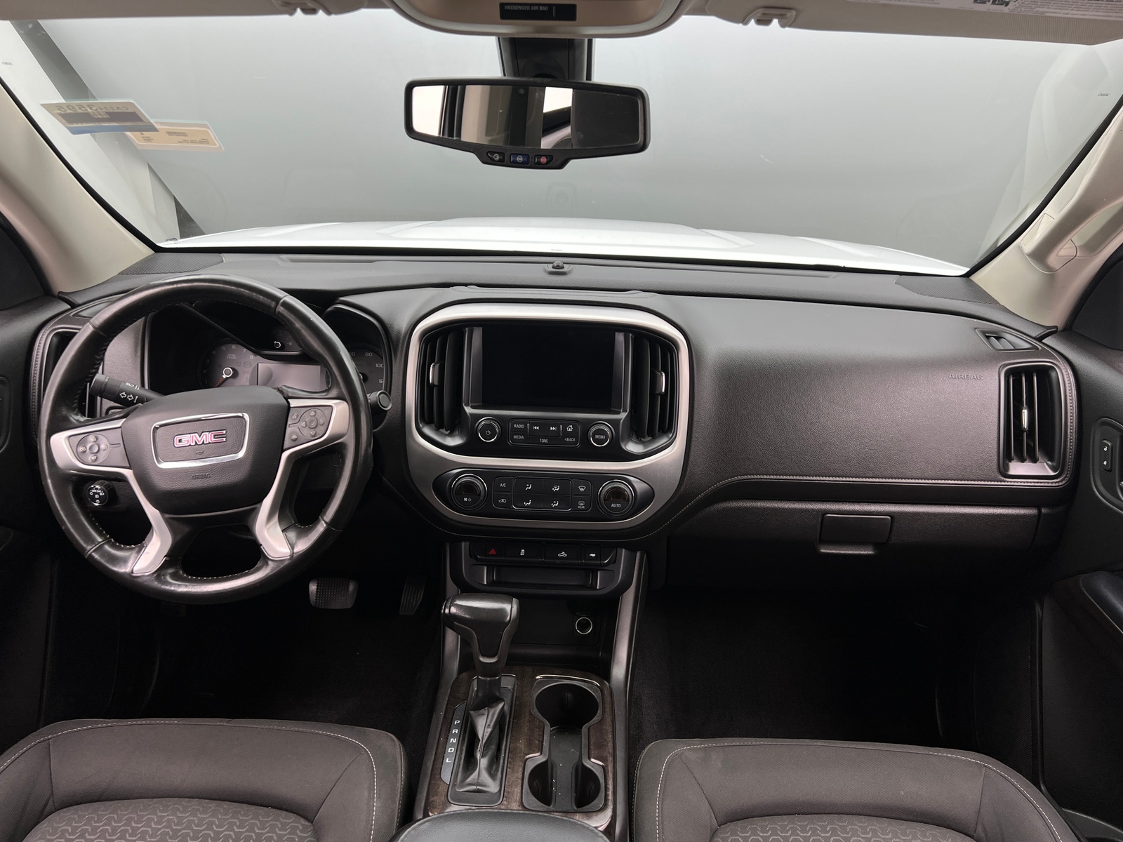 Thumbnail: 2017 GMC Canyon - 3