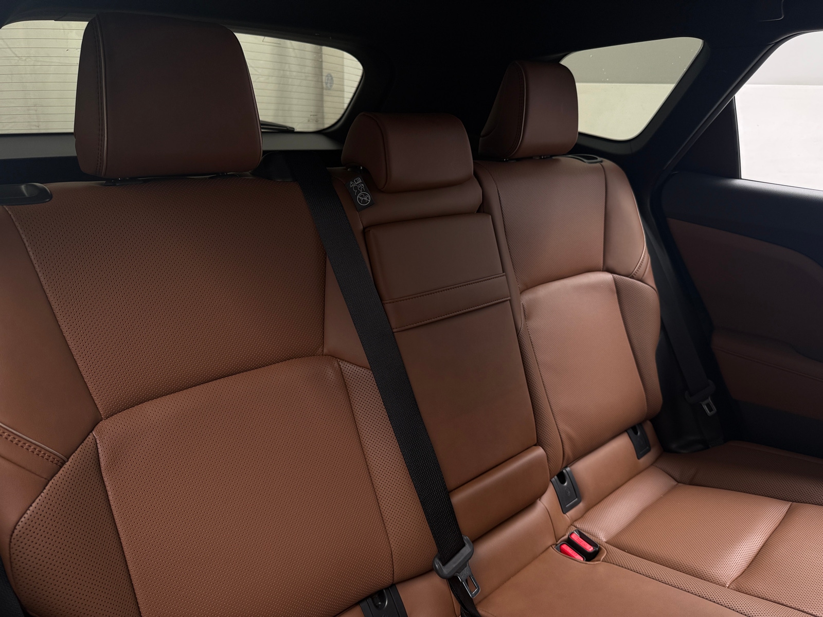 Thumbnail: 2025 Toyota Crown Signia - 5