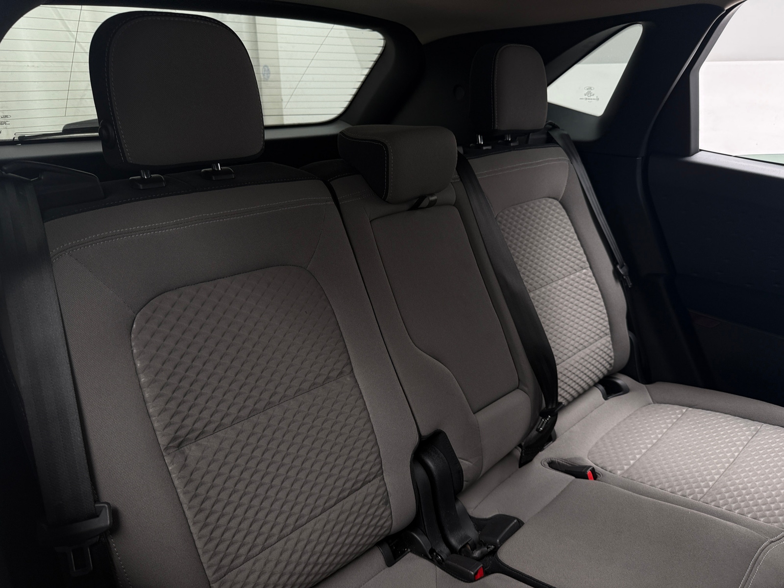 Thumbnail: 2020 Ford Escape - 6