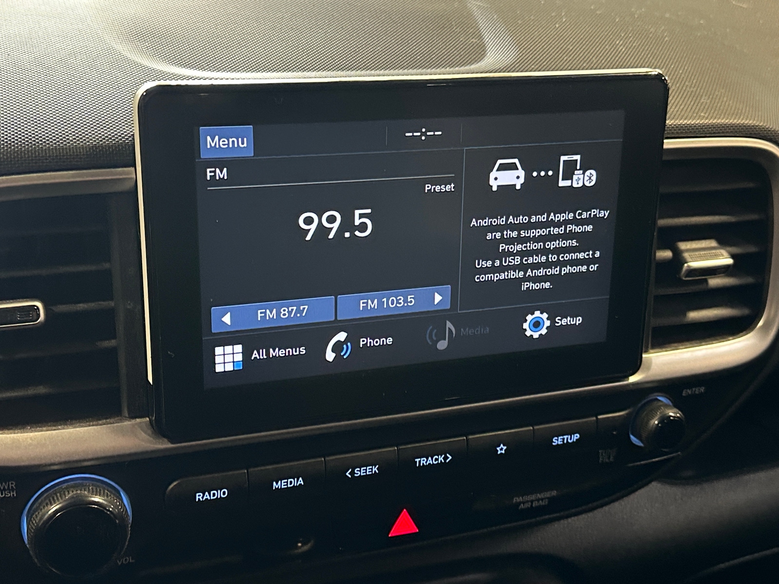 Thumbnail: 2020 Hyundai Venue - 4