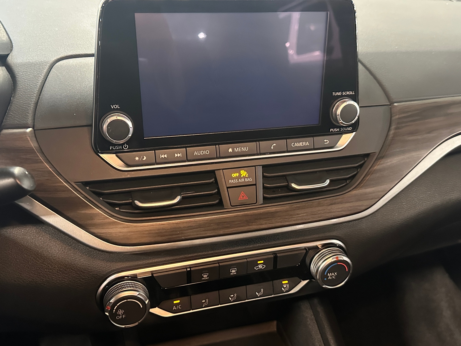 Thumbnail: 2025 Nissan Altima - 4