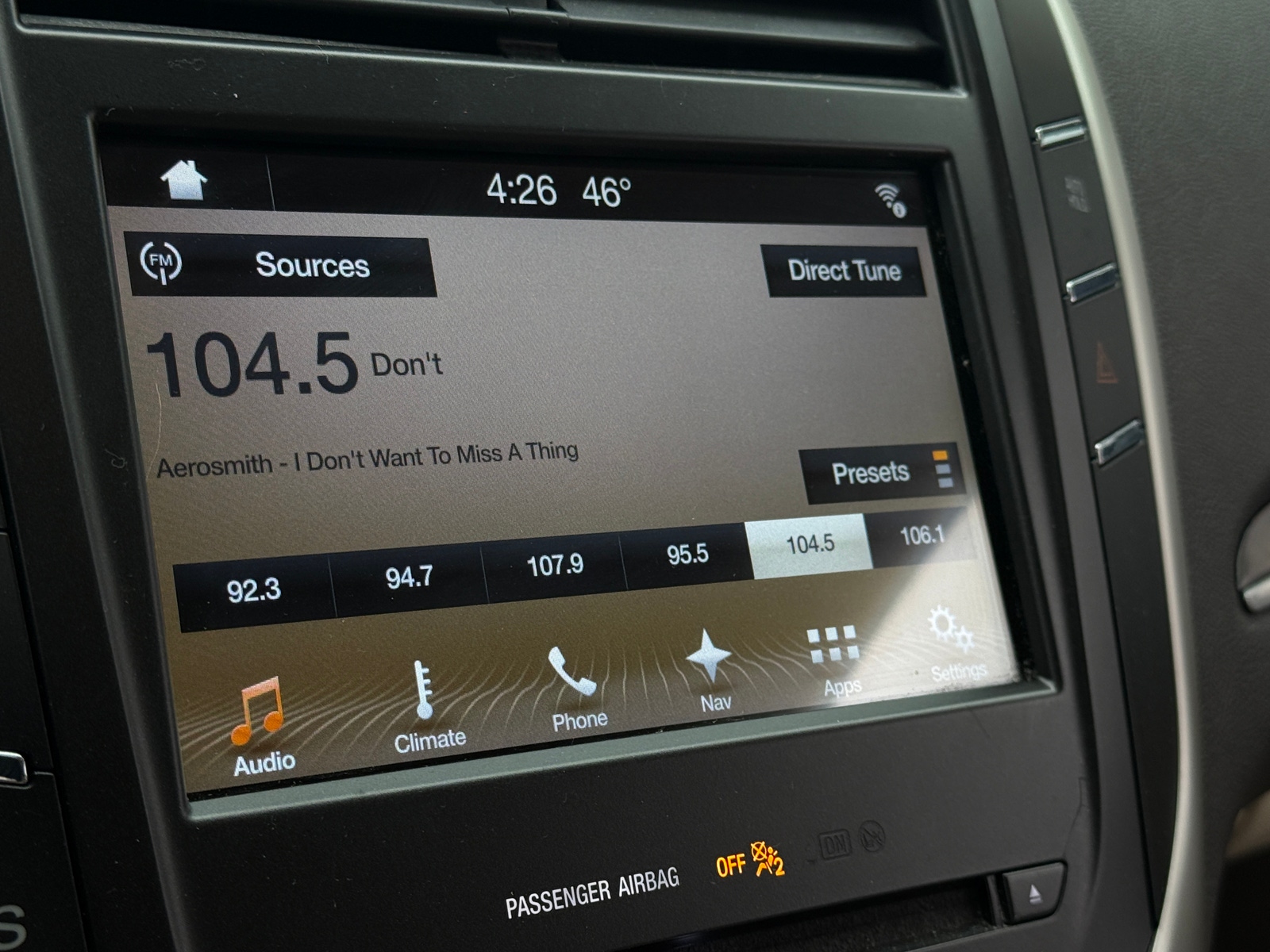 Thumbnail: 2017 Lincoln MKC - 3