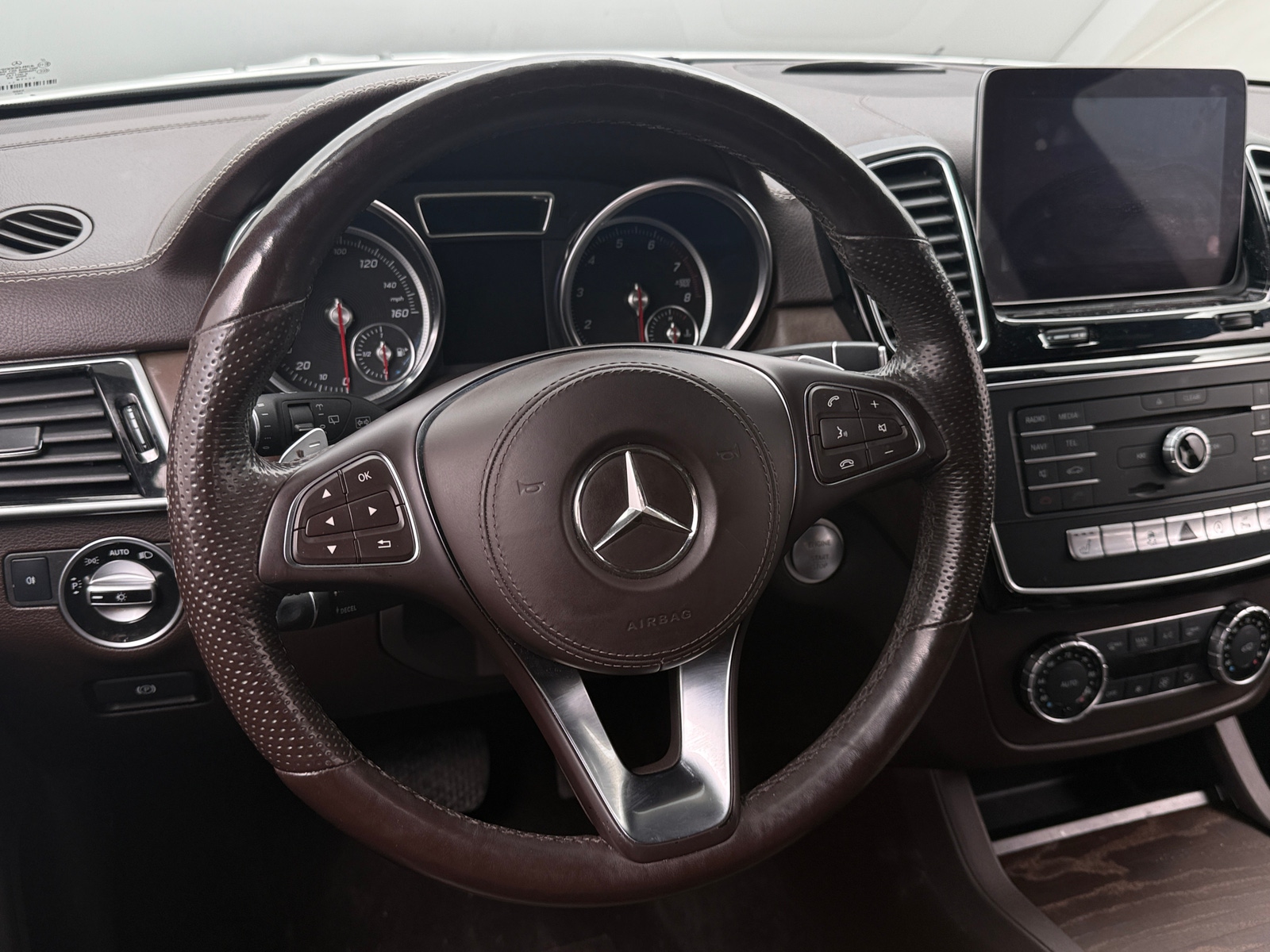 Thumbnail: 2018 Mercedes-Benz GLS - 4