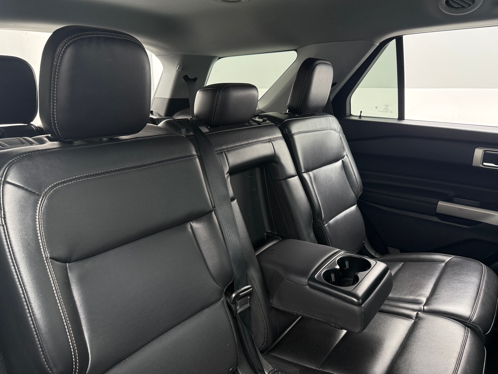 Thumbnail: 2023 Ford Explorer - 5