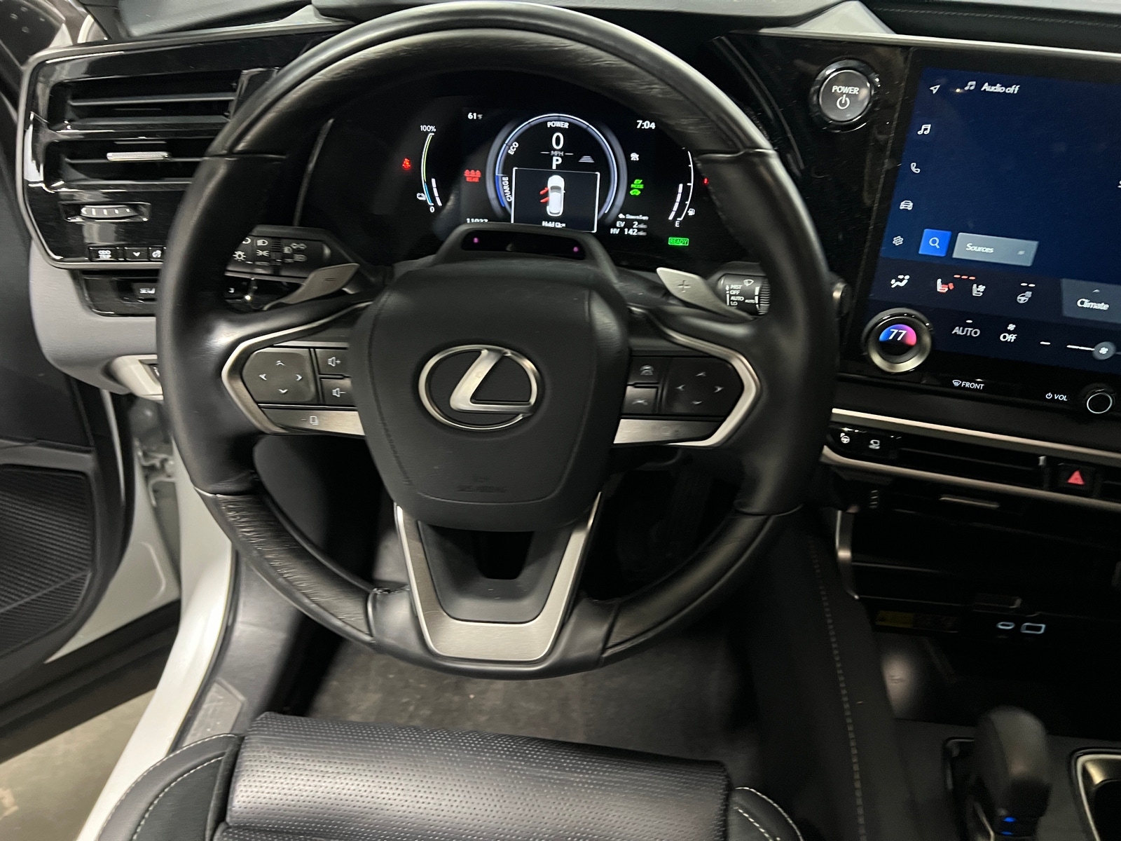 Thumbnail: 2024 Lexus RX - 4