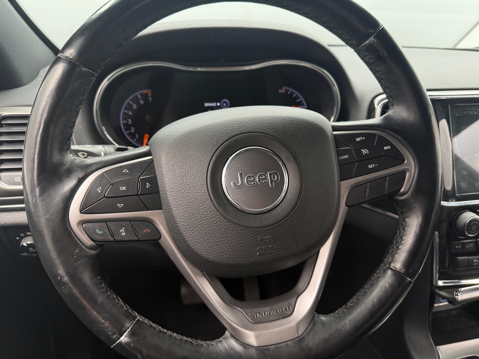 Thumbnail: 2021 Jeep Grand Cherokee - 4