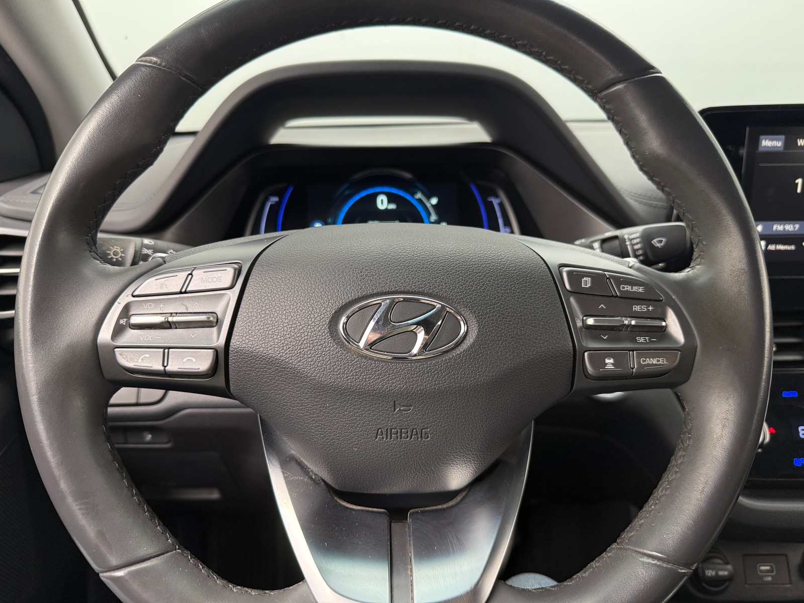 Thumbnail: 2021 Hyundai Ioniq - 5