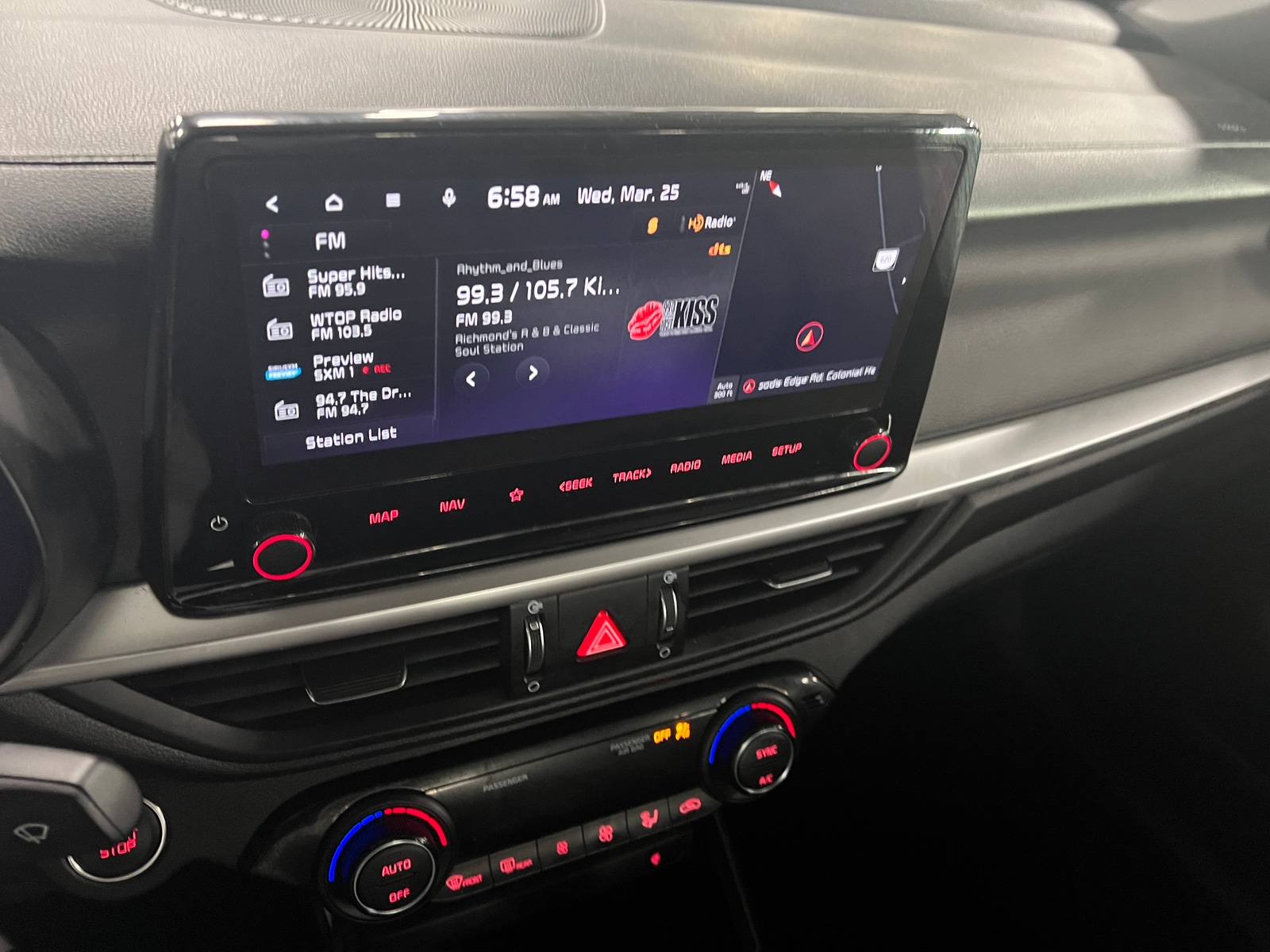 Thumbnail: 2024 Kia Forte - 4