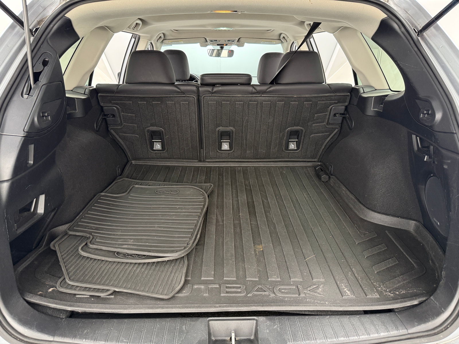 Thumbnail: 2018 Subaru Outback - 6