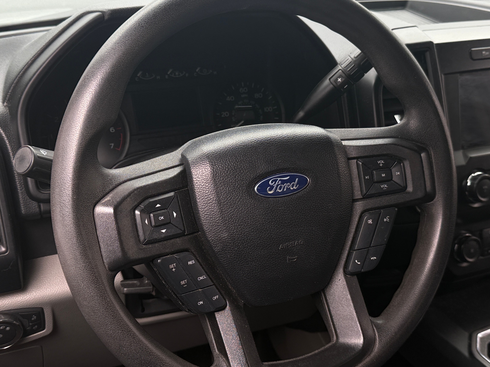 Thumbnail: 2020 Ford Econoline - 5