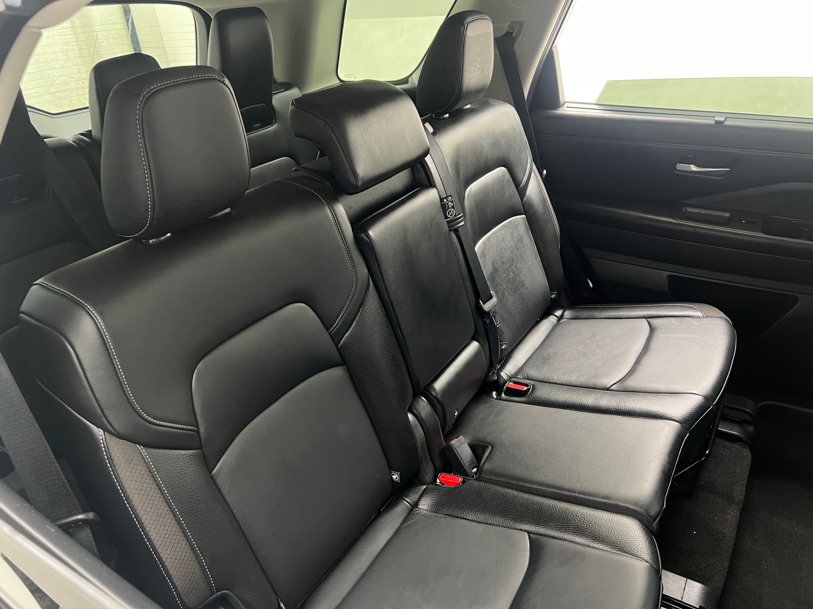 Thumbnail: 2022 Nissan Pathfinder - 5