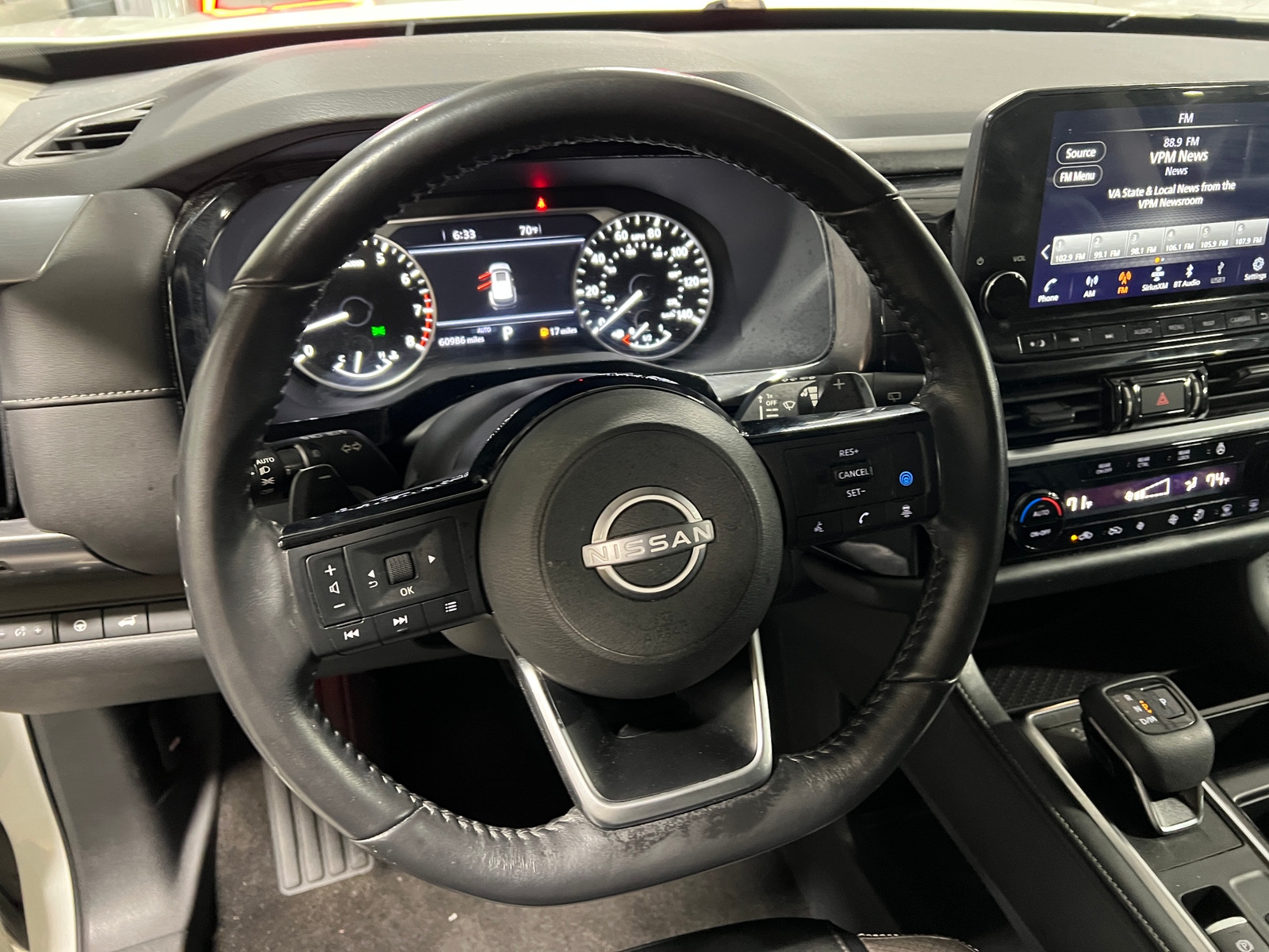 Thumbnail: 2022 Nissan Pathfinder - 4