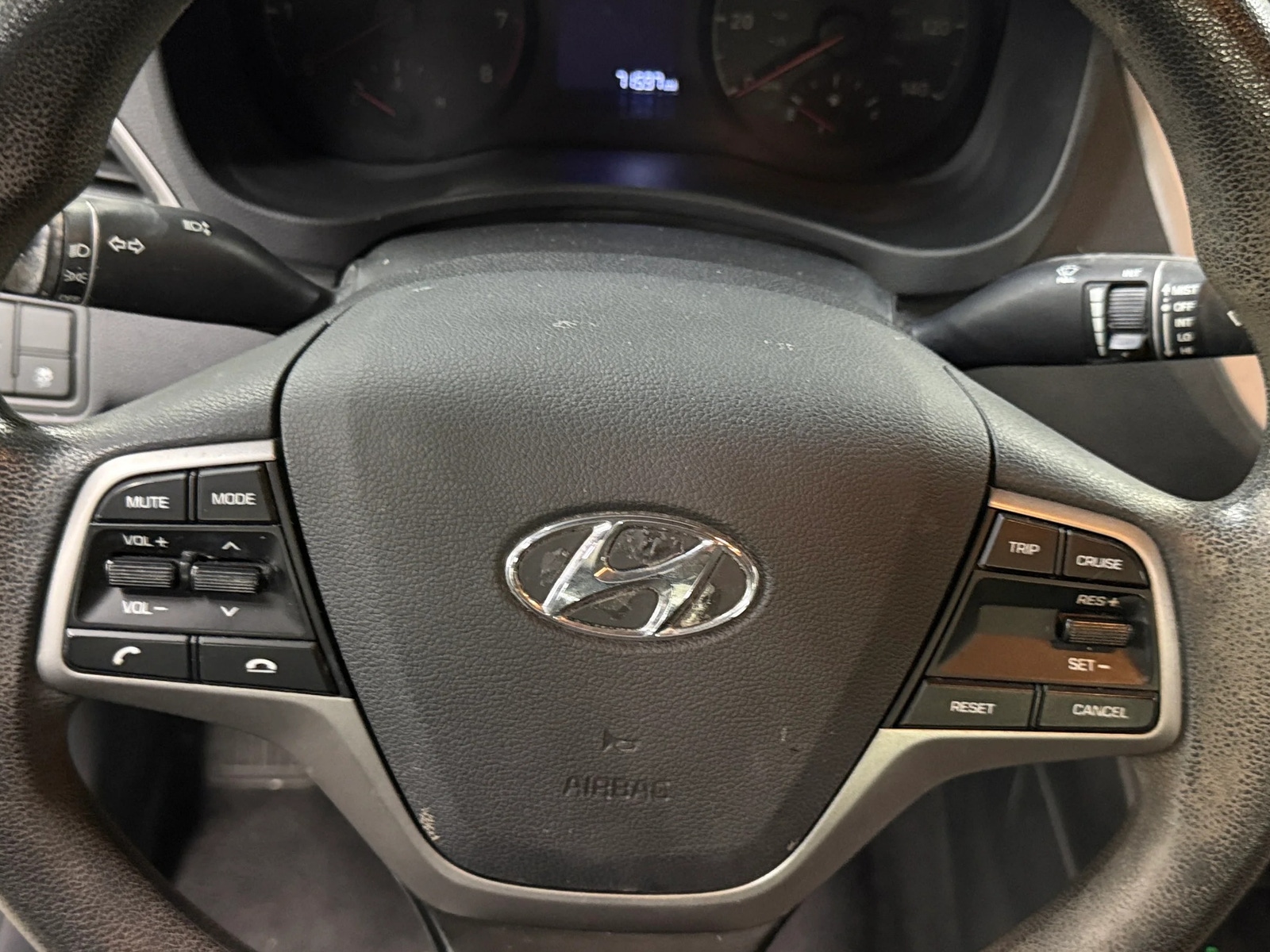 Thumbnail: 2019 Hyundai Accent - 5