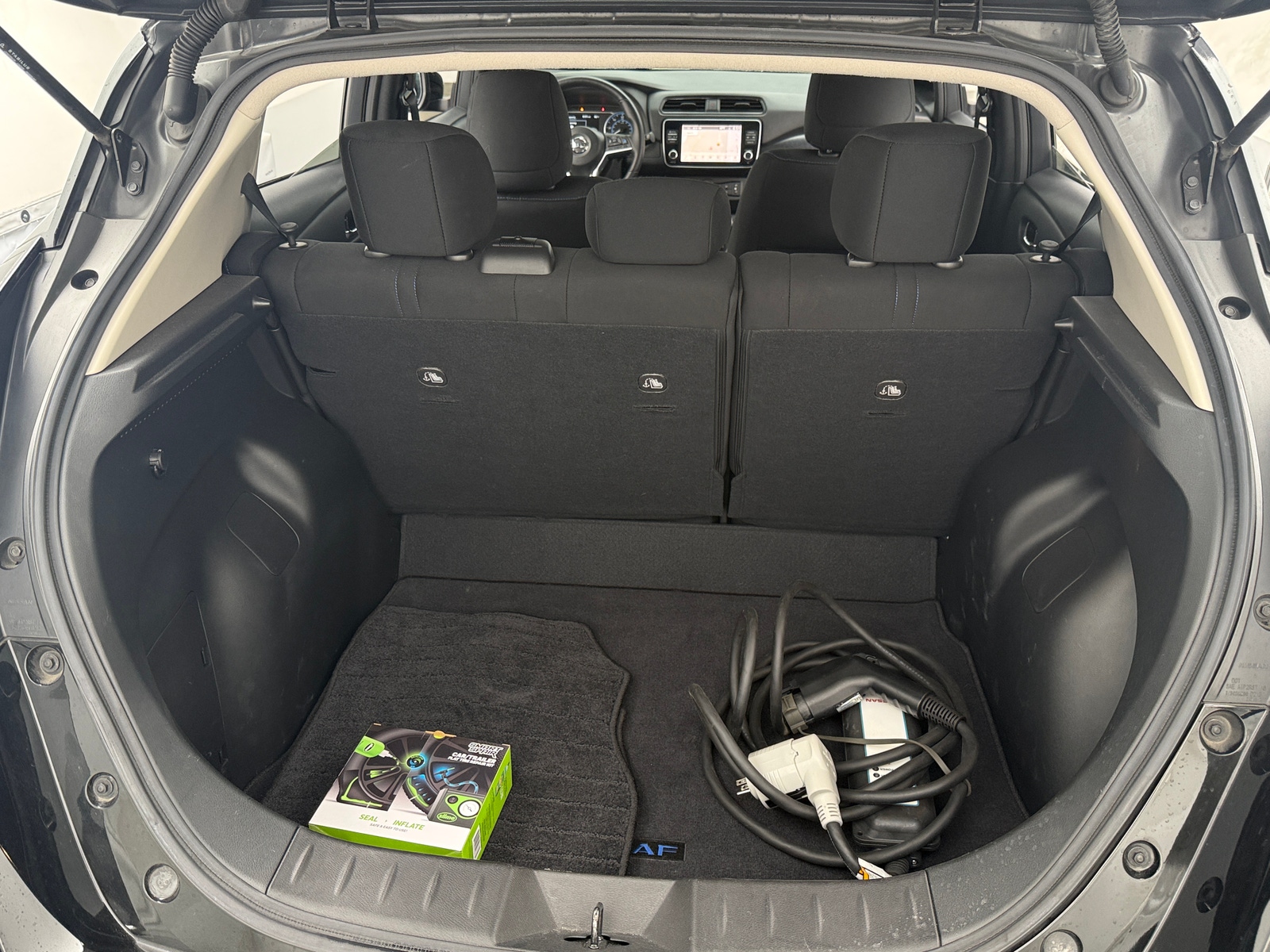 Thumbnail: 2022 Nissan Leaf - 7