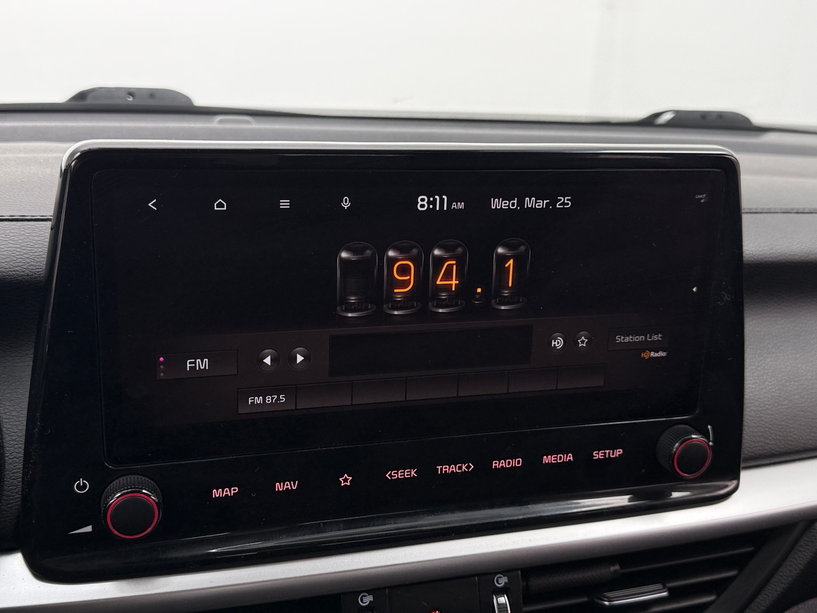 Thumbnail: 2022 Kia Forte - 4