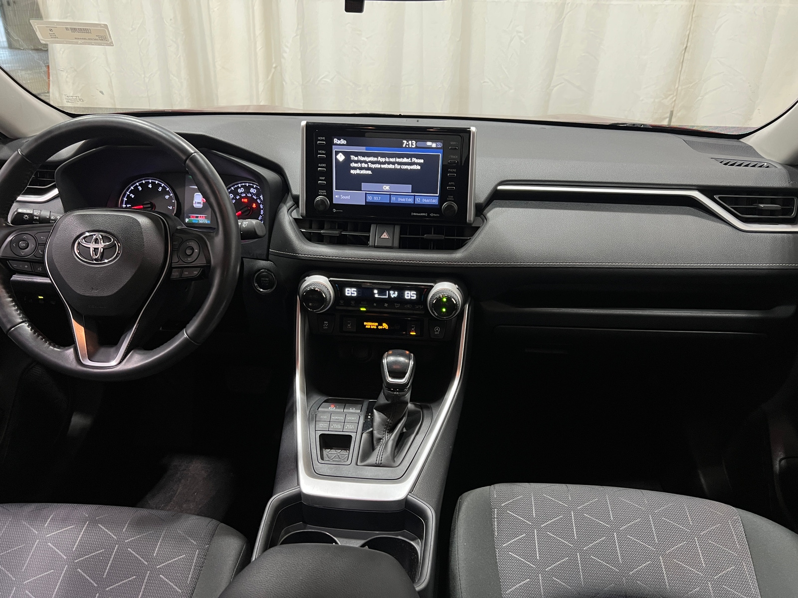 Thumbnail: 2020 Toyota RAV4 - 3